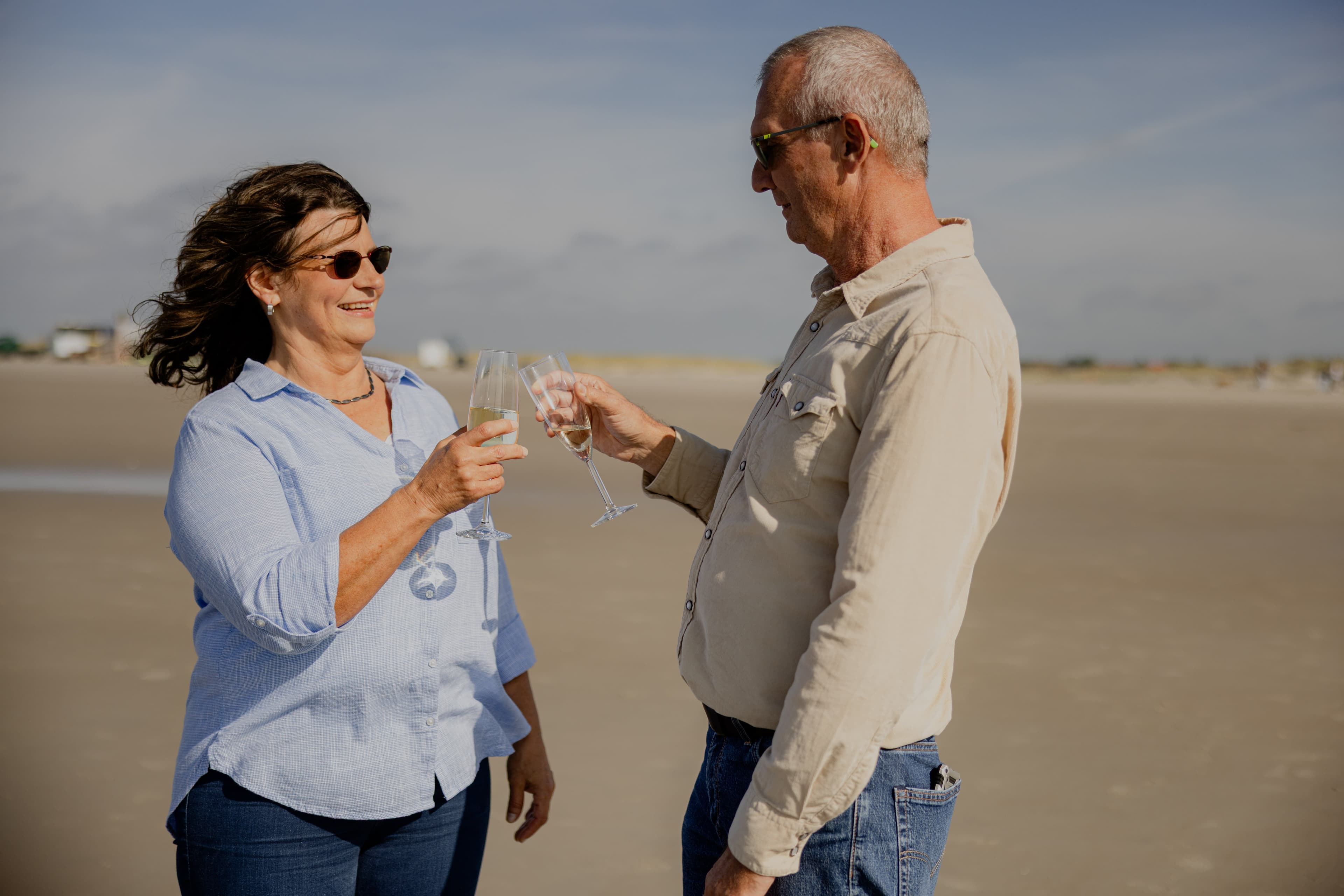 Gewinner Nordsee Traumhaus am Meer mit seiner Frau